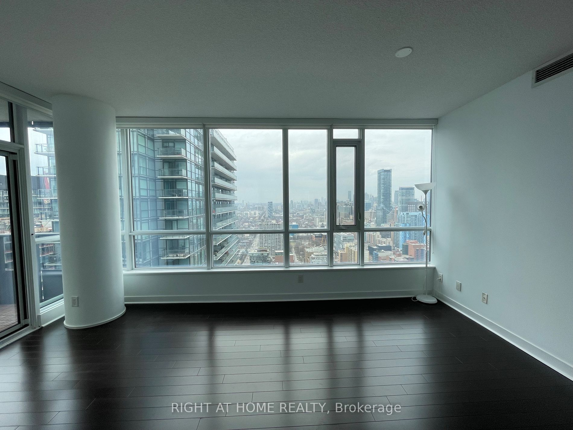 295 W Adelaide St 3802