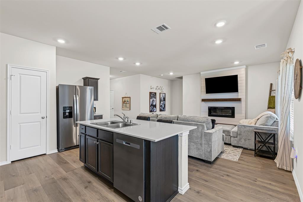 752 Amelia Court