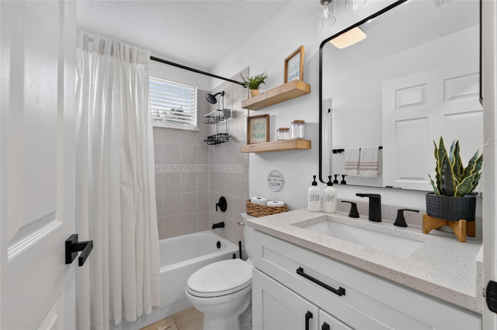 12124 Colonial Estates Lane