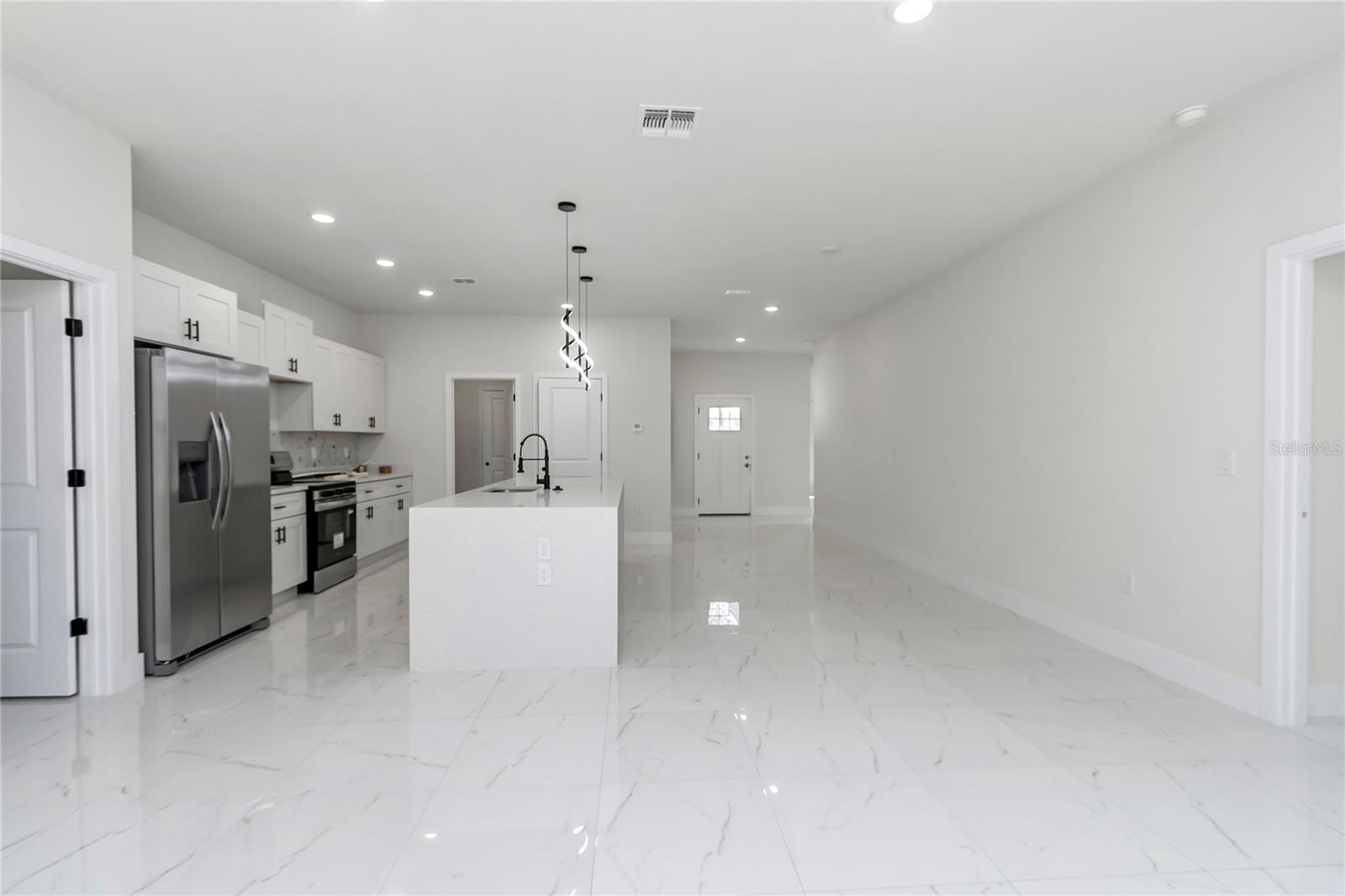 2760 SW 140th Loop