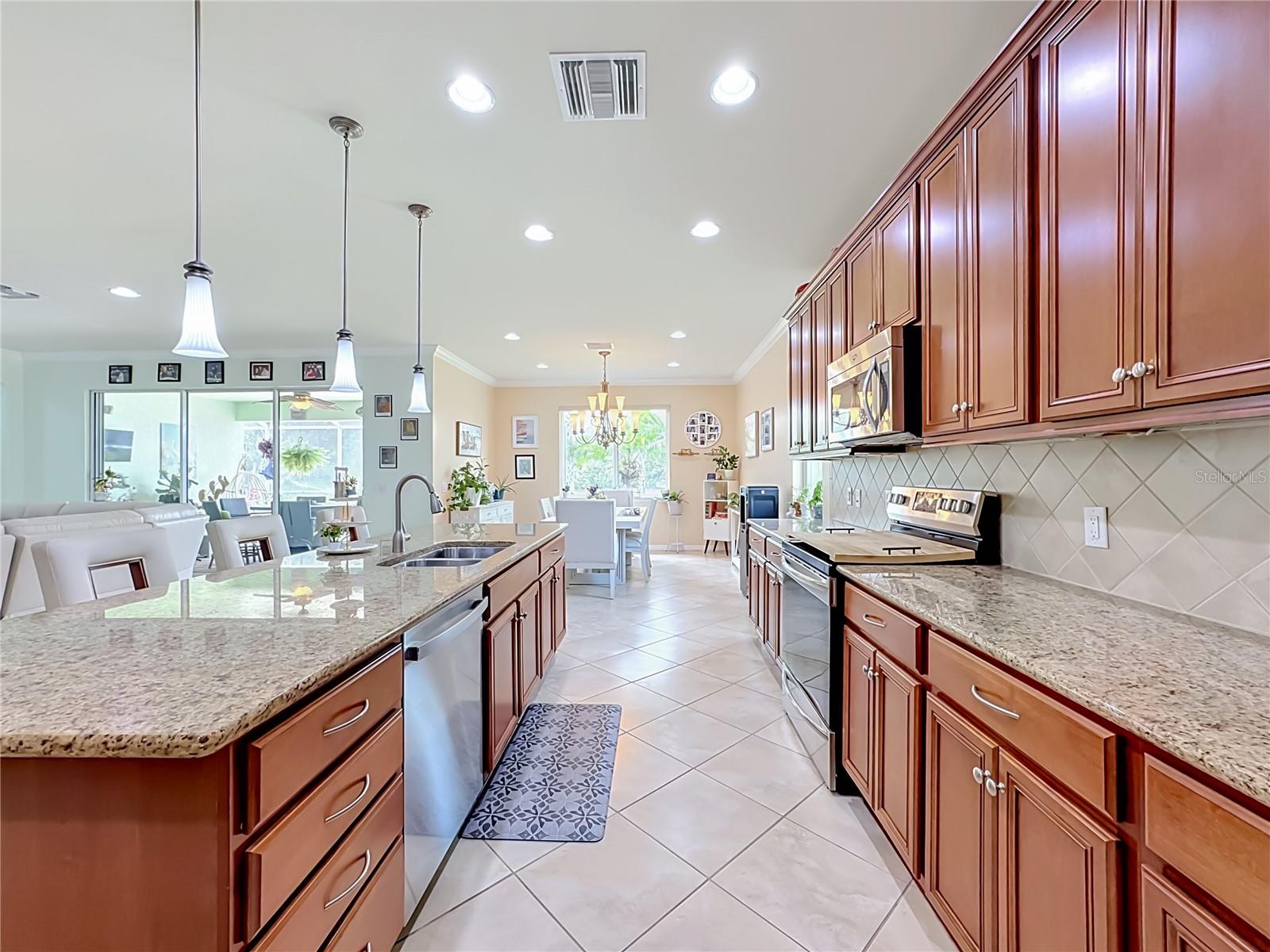 6149 Abaco Drive