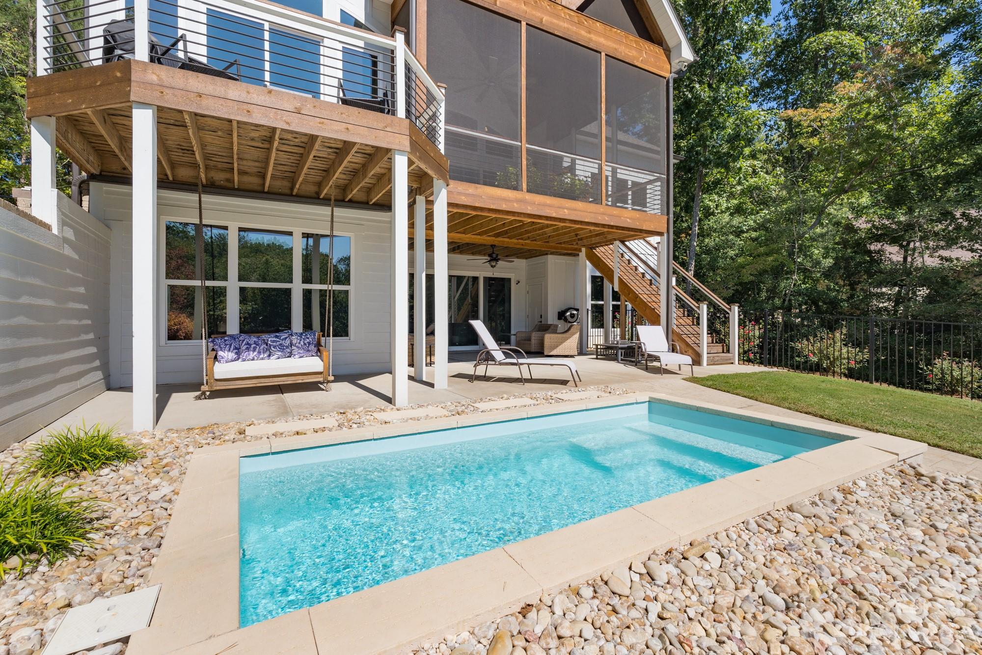 205 Water Oak Way