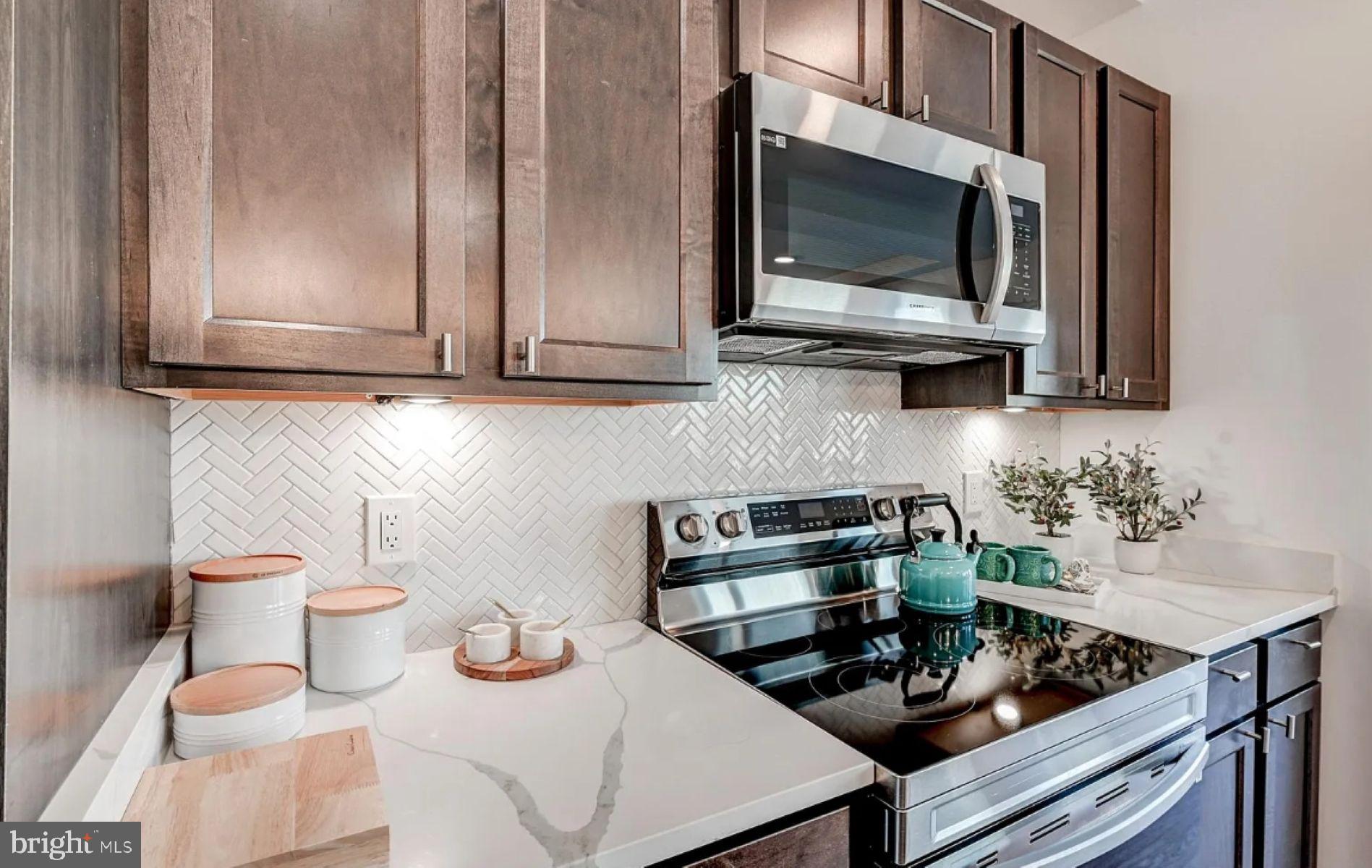 Welcome to The Chelsea, now under new ownership and management, our community features beautifully renovated apartments with gourmet kitchens, custom closets, and designer finishes throughout. Step outside to charming cobblestone streets, waterfront views, and some of Baltimore’s best dining. Explore historic streets, savor a lively culinary scene, and immerse yourself in the rich history and vibrant culture of this unique Baltimore neighborhood. Your next chapter begins here, and your dream apartment at The Chelsea awaits.