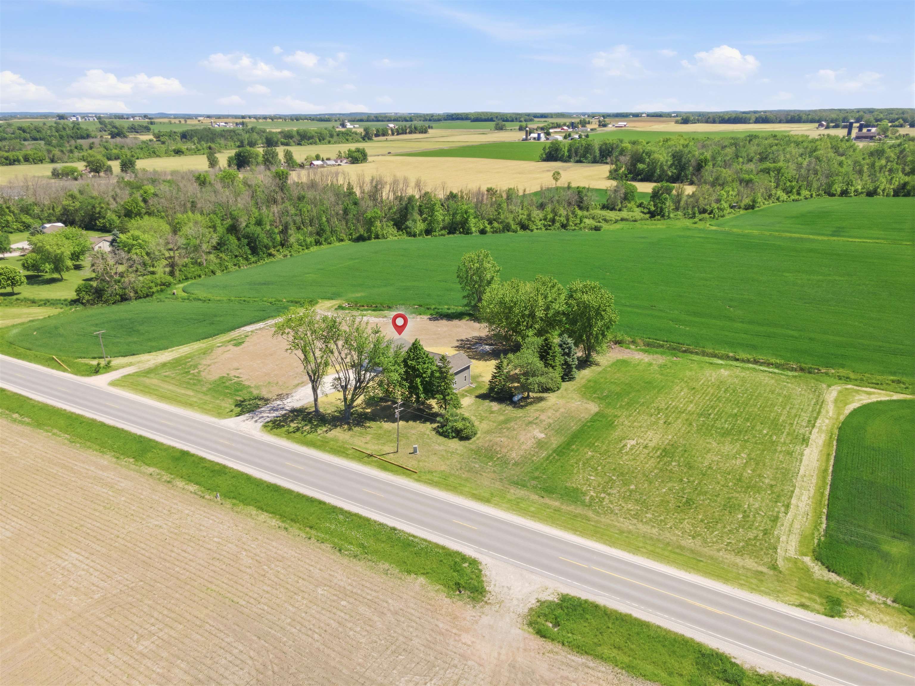 W3913 County E