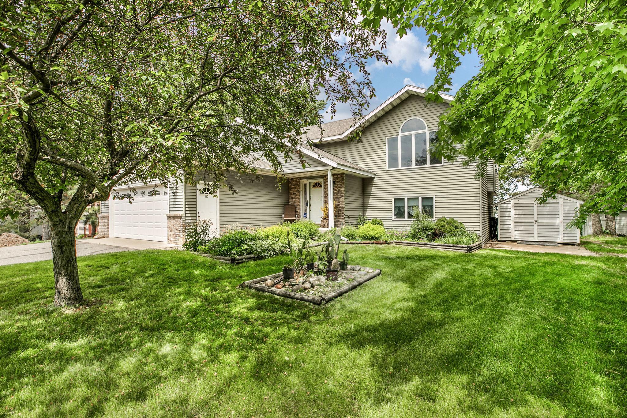 9900 W Lake Court