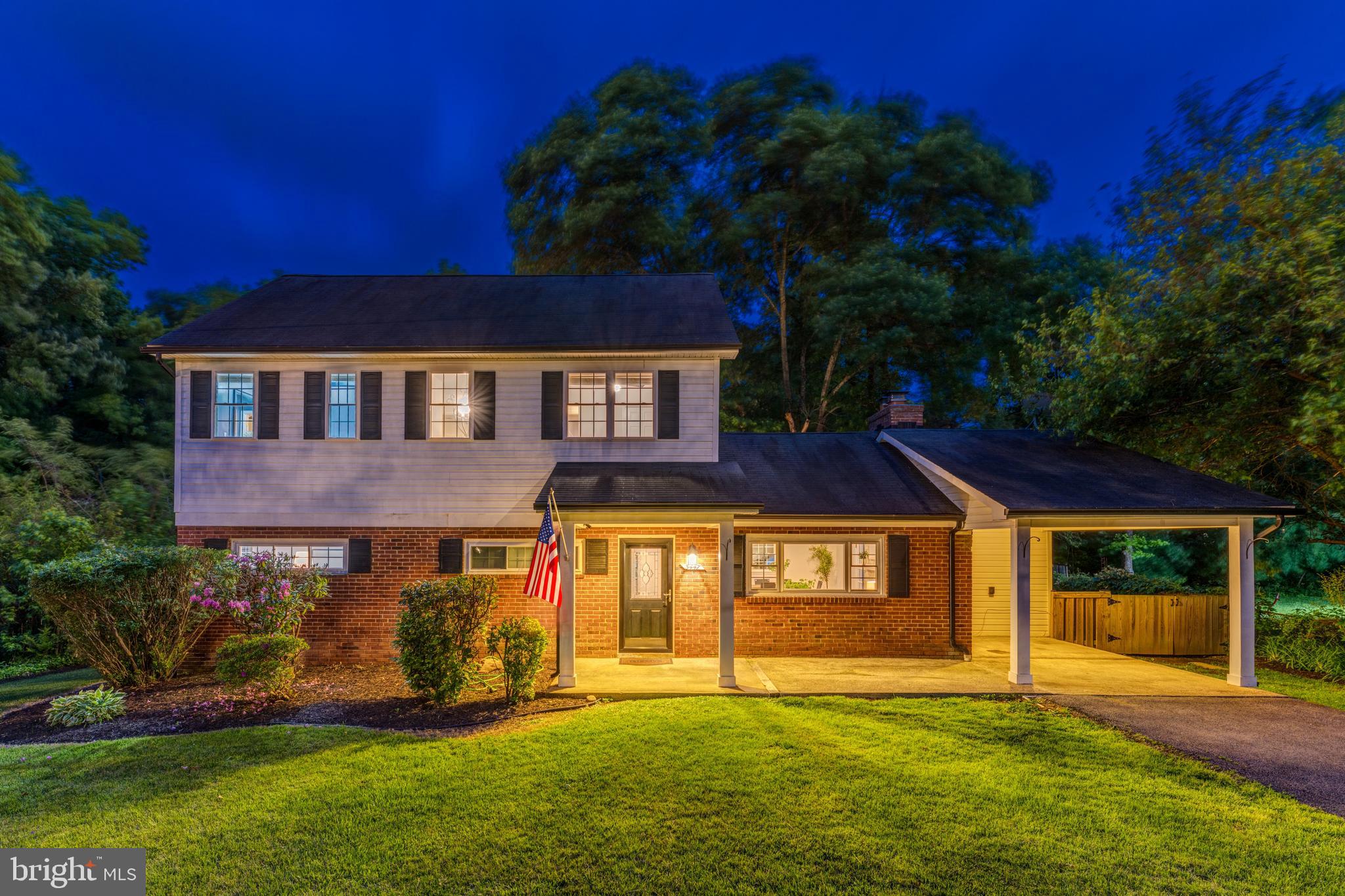 Set on a fenced lot of nearly half an acre in the heart of Mount Vernon, this 5 bedroom, 3.5 bath home offers the kind of space, comfort, and layout that simply makes life feel easier. Hardwood floors run throughout the home, and the main level was designed for the way people actually live, with open sightlines between the kitchen, dining room, and family room. The family room is especially memorable with its soaring cathedral ceilings and striking stone fireplace that naturally draws everyone in, whether it is a quiet evening at home or a house full of friends and family. The kitchen is generously sized and thoughtfully designed with maple shaker cabinetry, granite countertops, stainless steel appliances, an eat in bar, and an impressive amount of storage. The oversized foyer creates a welcoming entry, while the expansive laundry and storage area adds everyday practicality that is hard to find. Upstairs, the primary suite feels calm and private with an updated bath featuring dual vanities, a soaking tub, and walk in shower, and the additional baths throughout the home have all been beautifully updated as well. Outside, the freshly refinished deck overlooks a backyard with endless possibilities, from soccer games and summer cookouts to gardening, pets, or simply enjoying a little extra room to breathe. Located just minutes from Riverside Elementary, Whitman Middle School, Mount Vernon High School, the George Washington Recreation Center, parks along the Potomac, neighborhood shopping and dining, and commuter routes to Old Town, Fort Belvoir, the Pentagon, and Washington, DC, this home offers a rare combination of space, warmth, and convenience in one of Northern Virginia’s most established communities with no HOA!