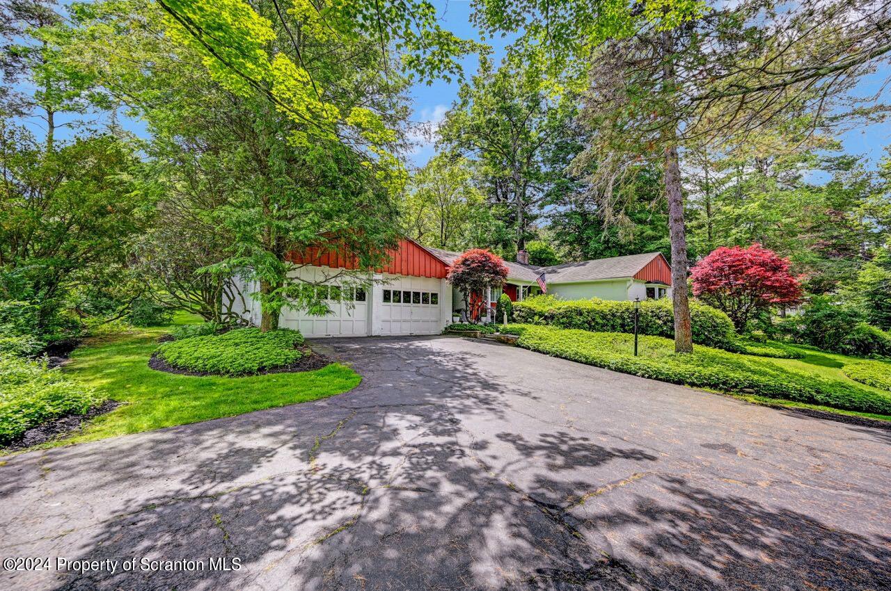 1342 N Abington Road