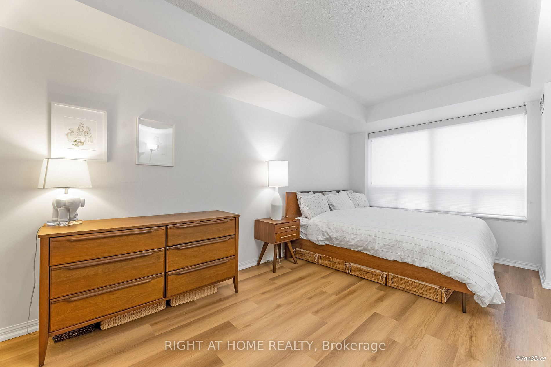 650 W Lawrence Ave 343