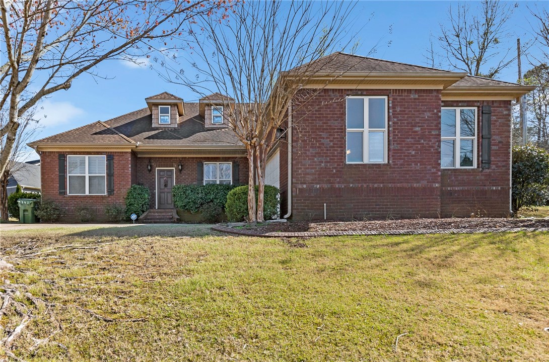 802 CUTLER RIDGE Court, OPELIKA, AL 36801