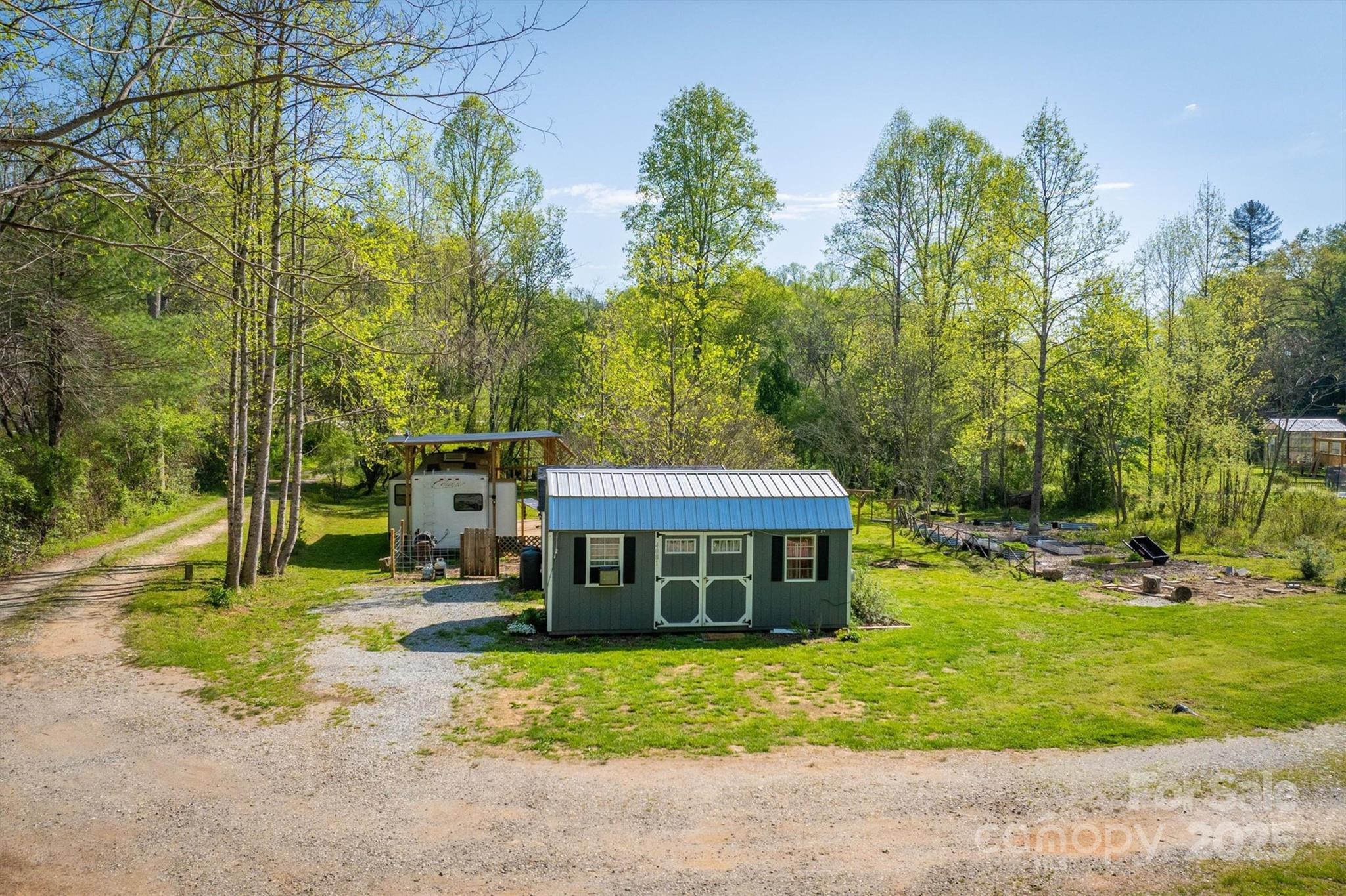 4081 Pigtail Road