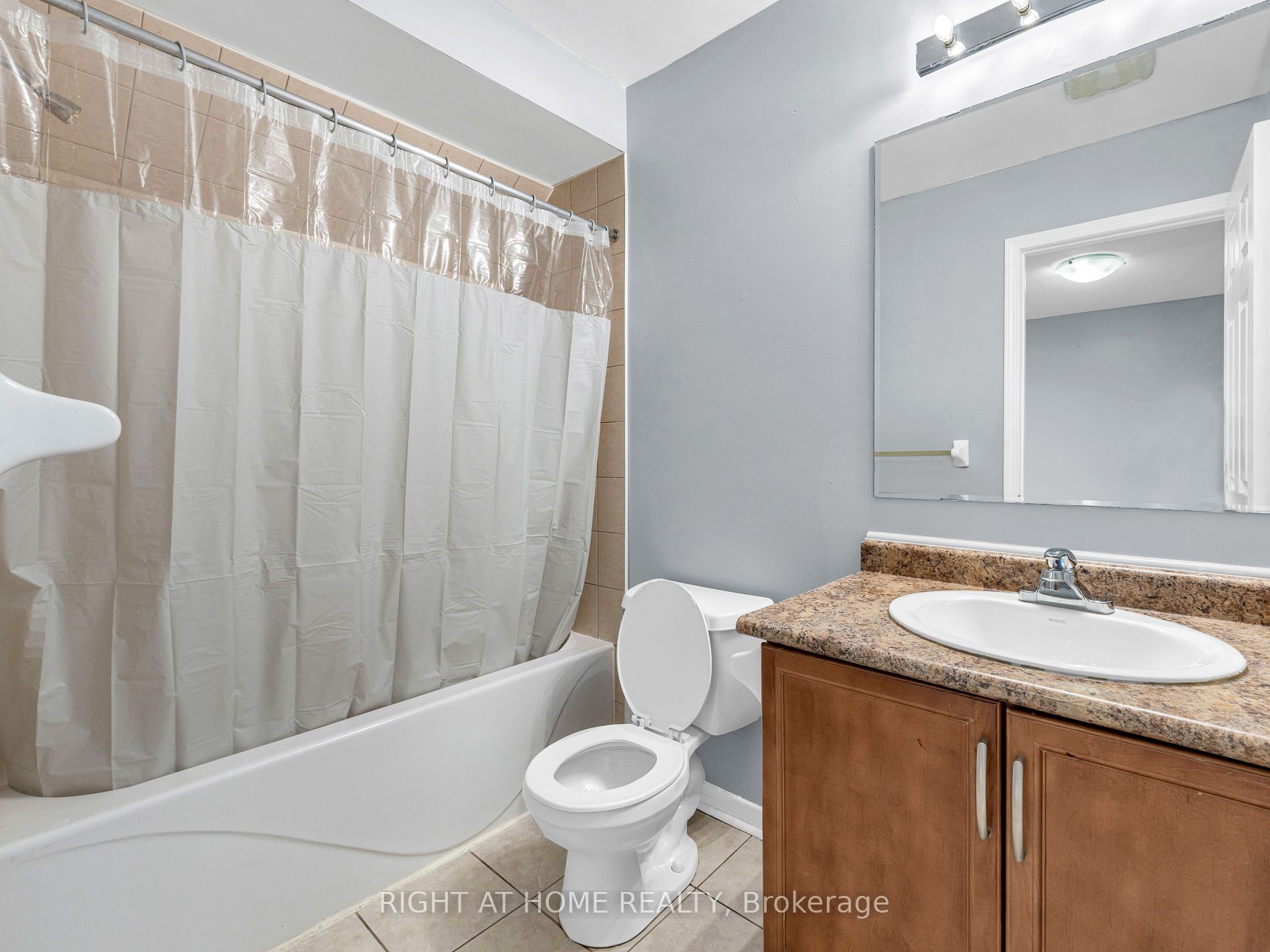 162 W Bayly St