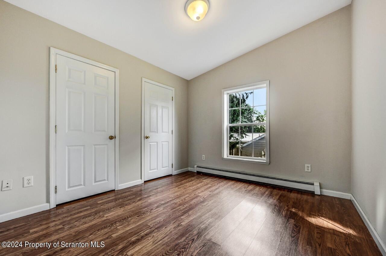 304 S Abington Road