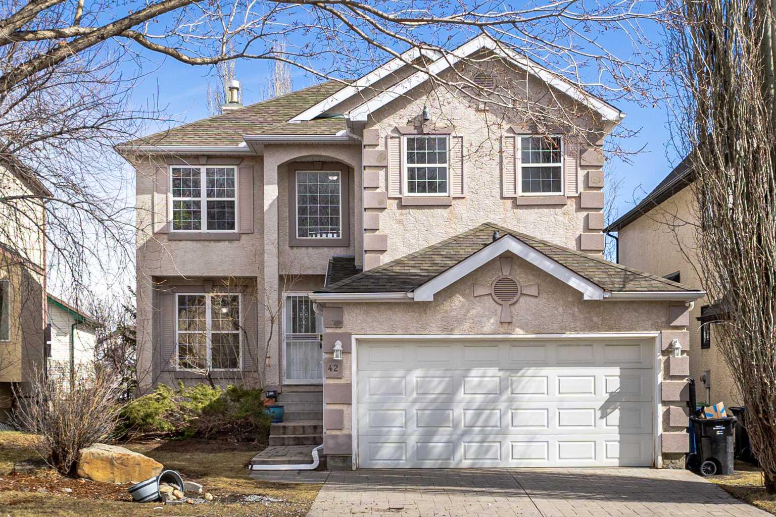 42 Panorama Hills Green NW