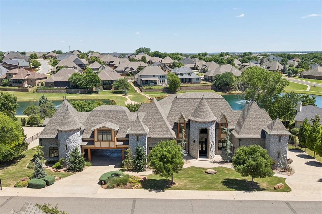 4616 Lake Front Drive