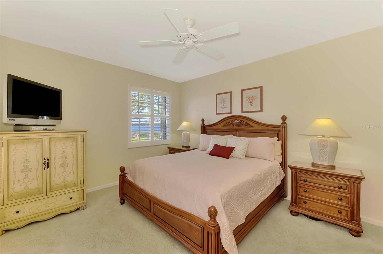 4692 Club Drive 101