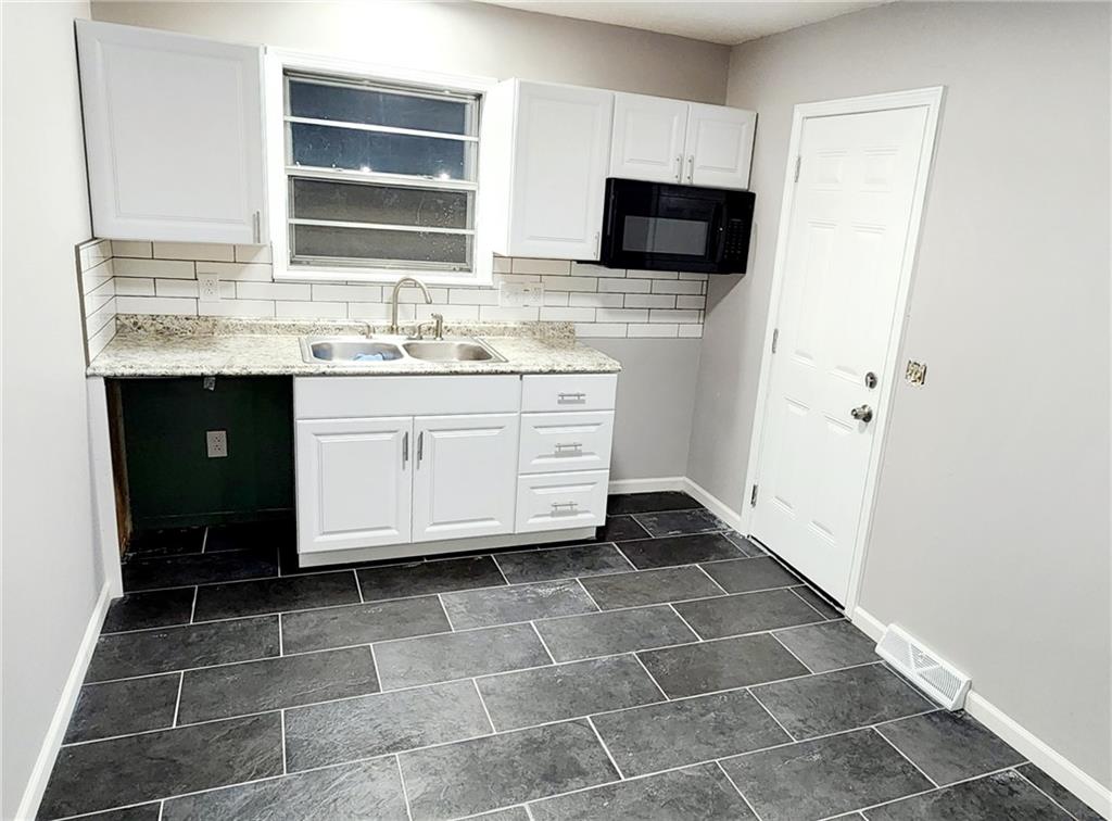 1601 W 24th` Terrace S