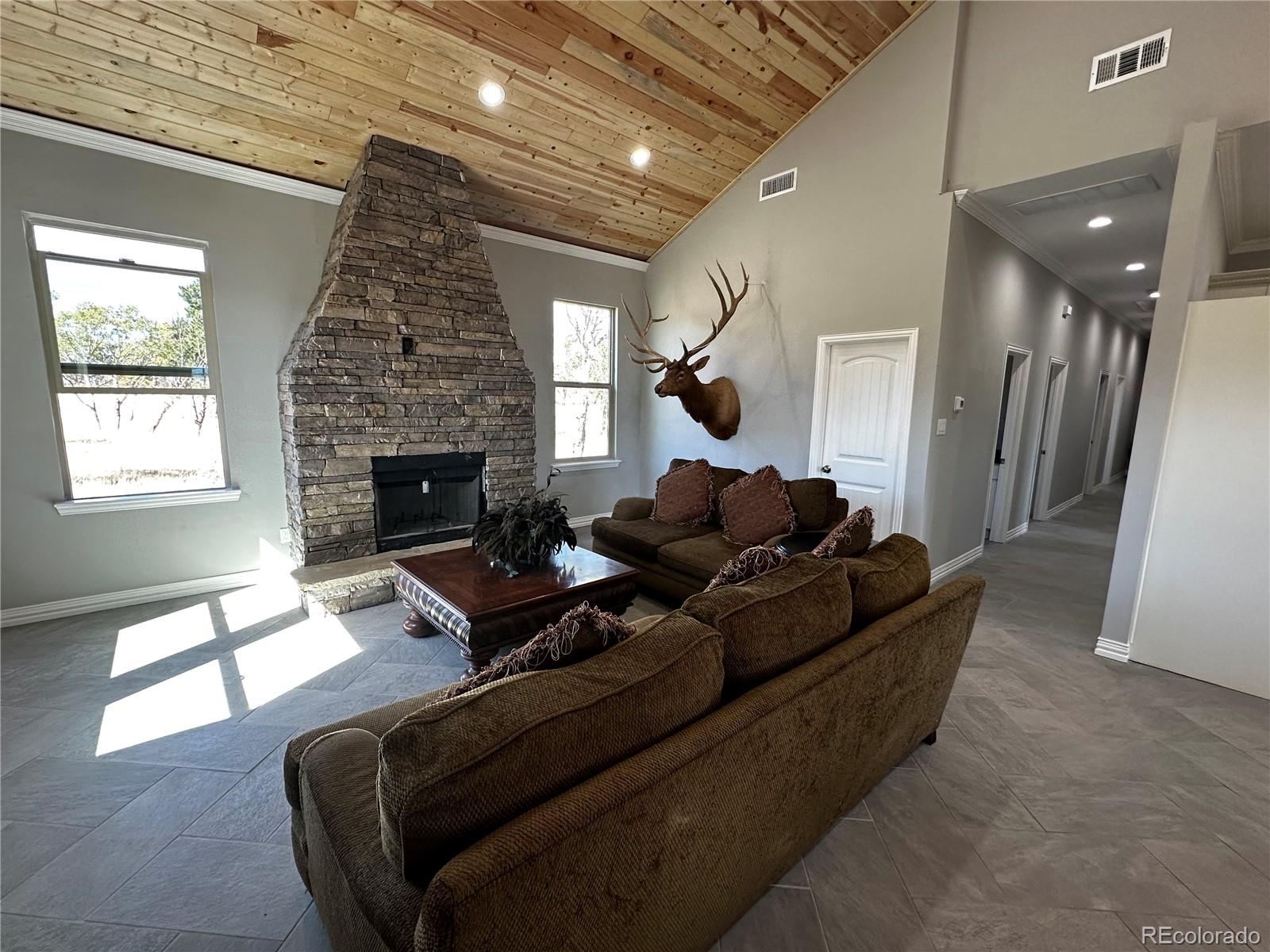 1391 Forbes Park Road