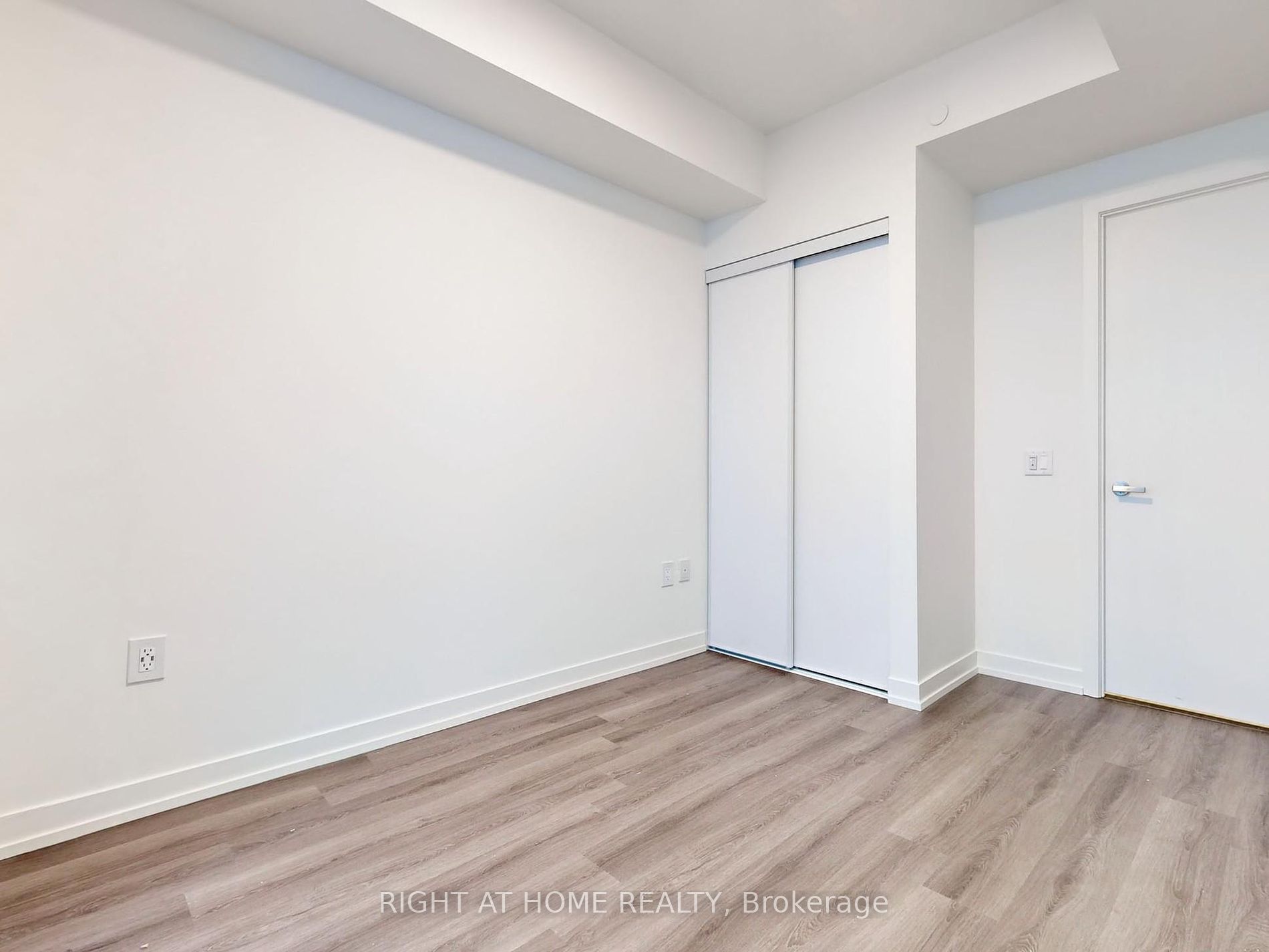 138 S Downes St 7207