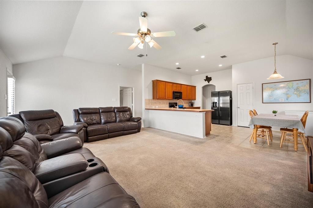504 Mystic River Trail