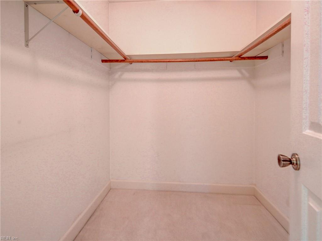3017 Lord Bradford Court