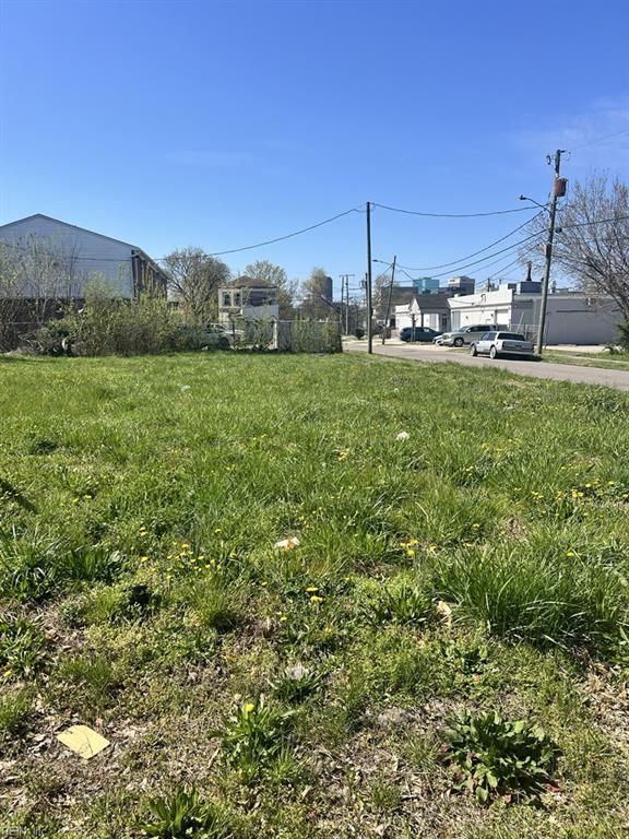 1007 Tunstall Avenue