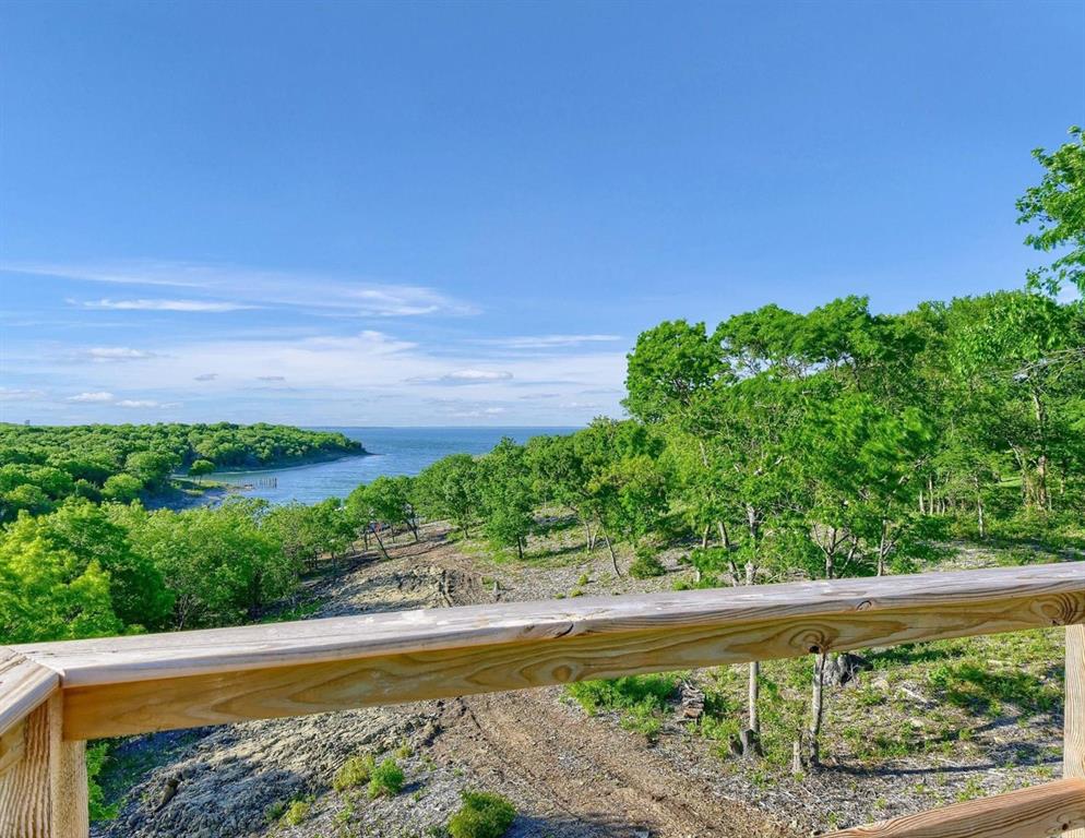 5.63 acres Thompson Heights