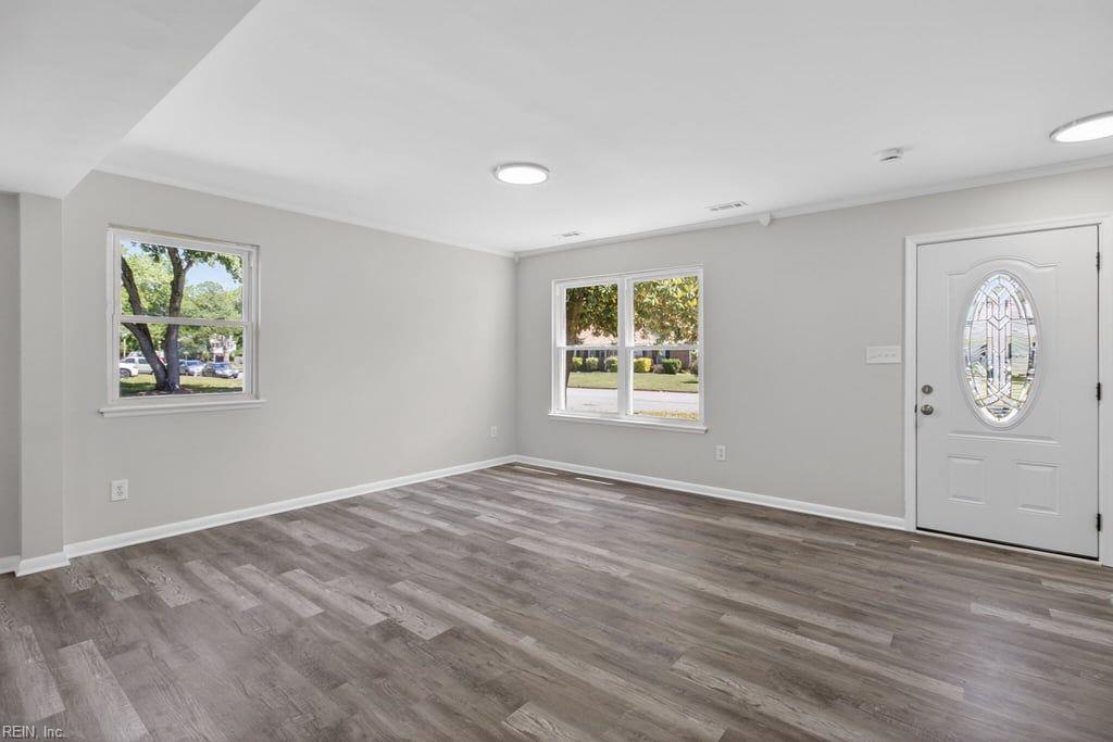 341 Malden Lane