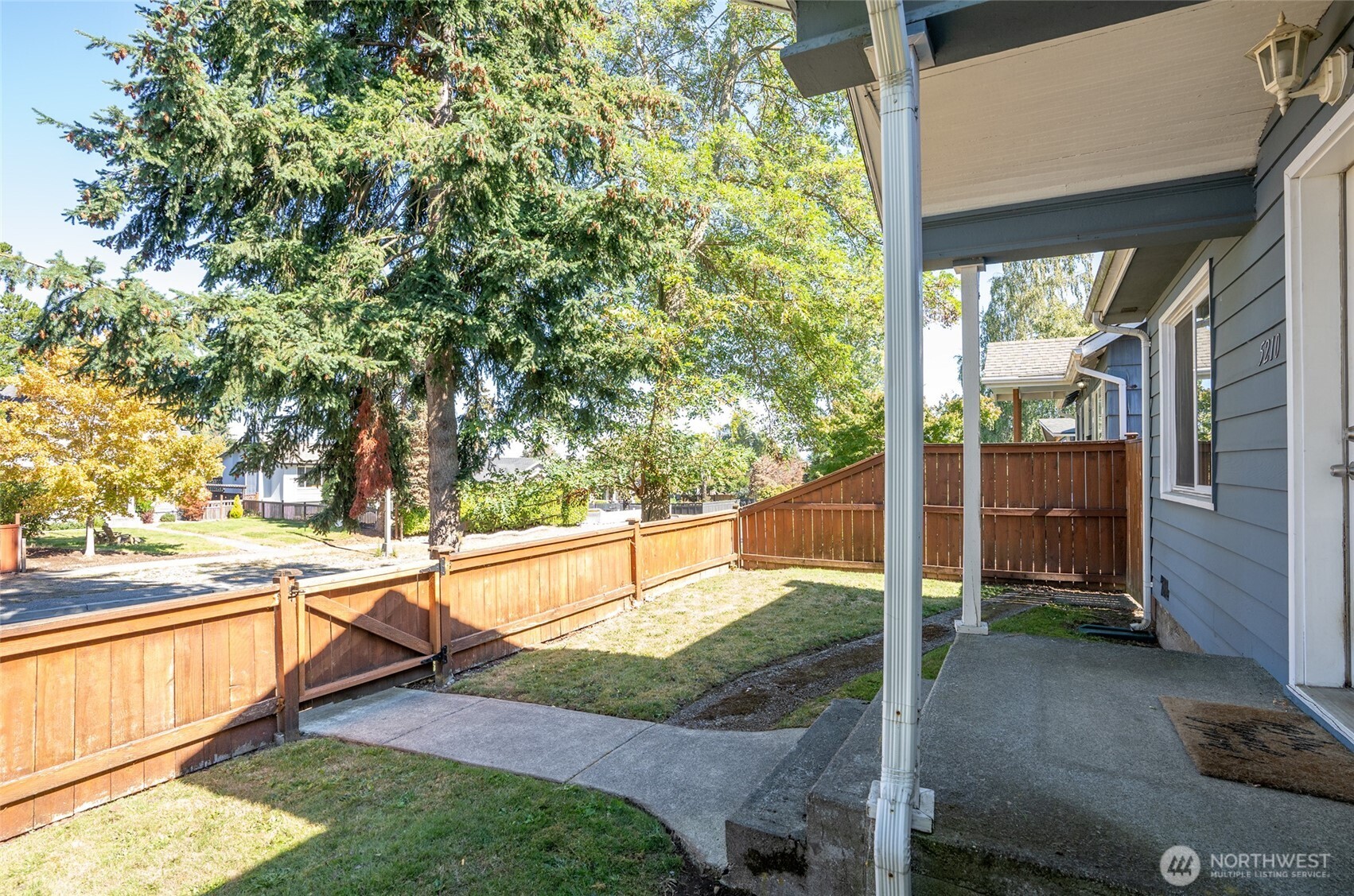 5210 N 46th Street