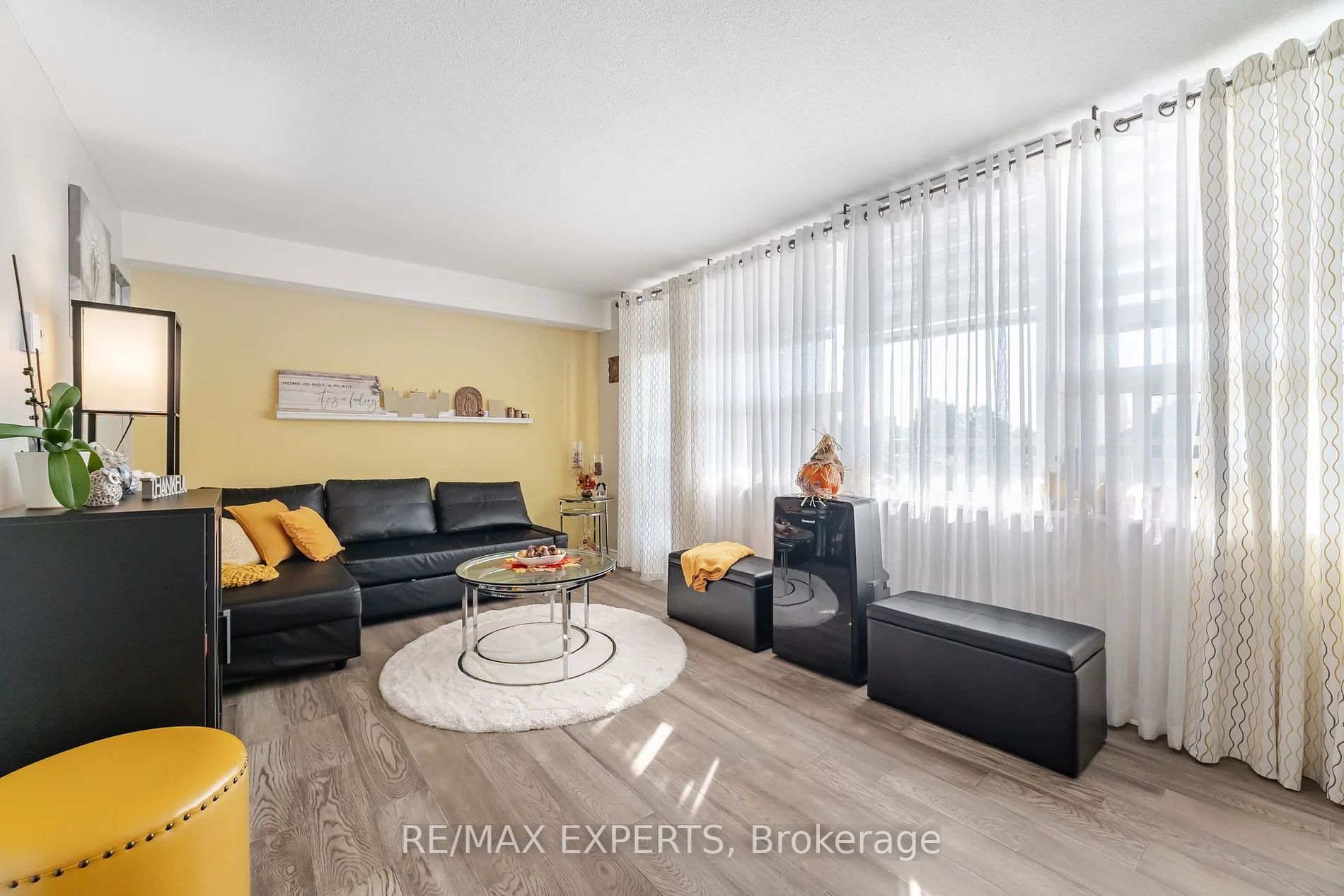 1360 York Mills Rd 509