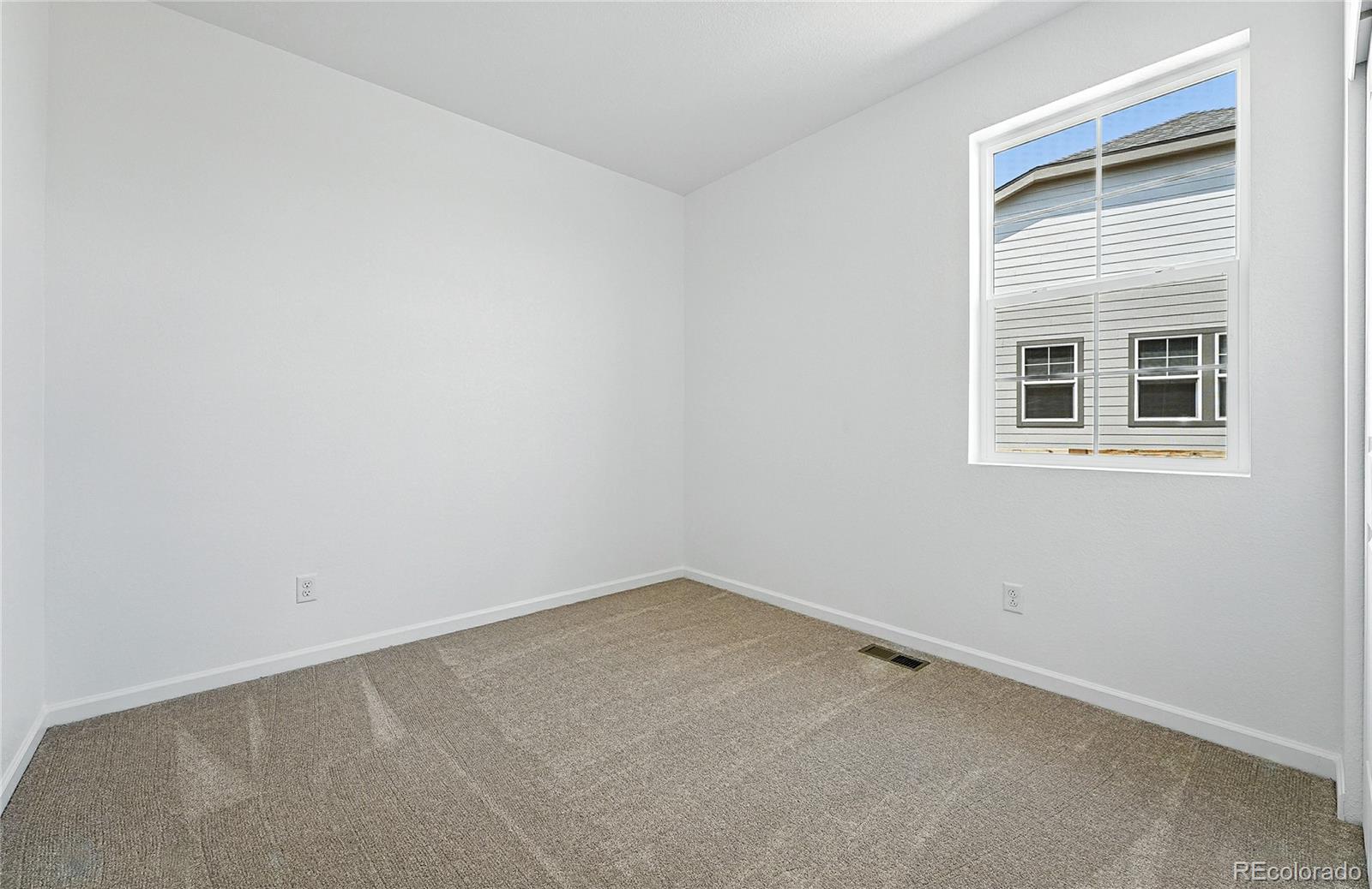 3411 N Denali Street