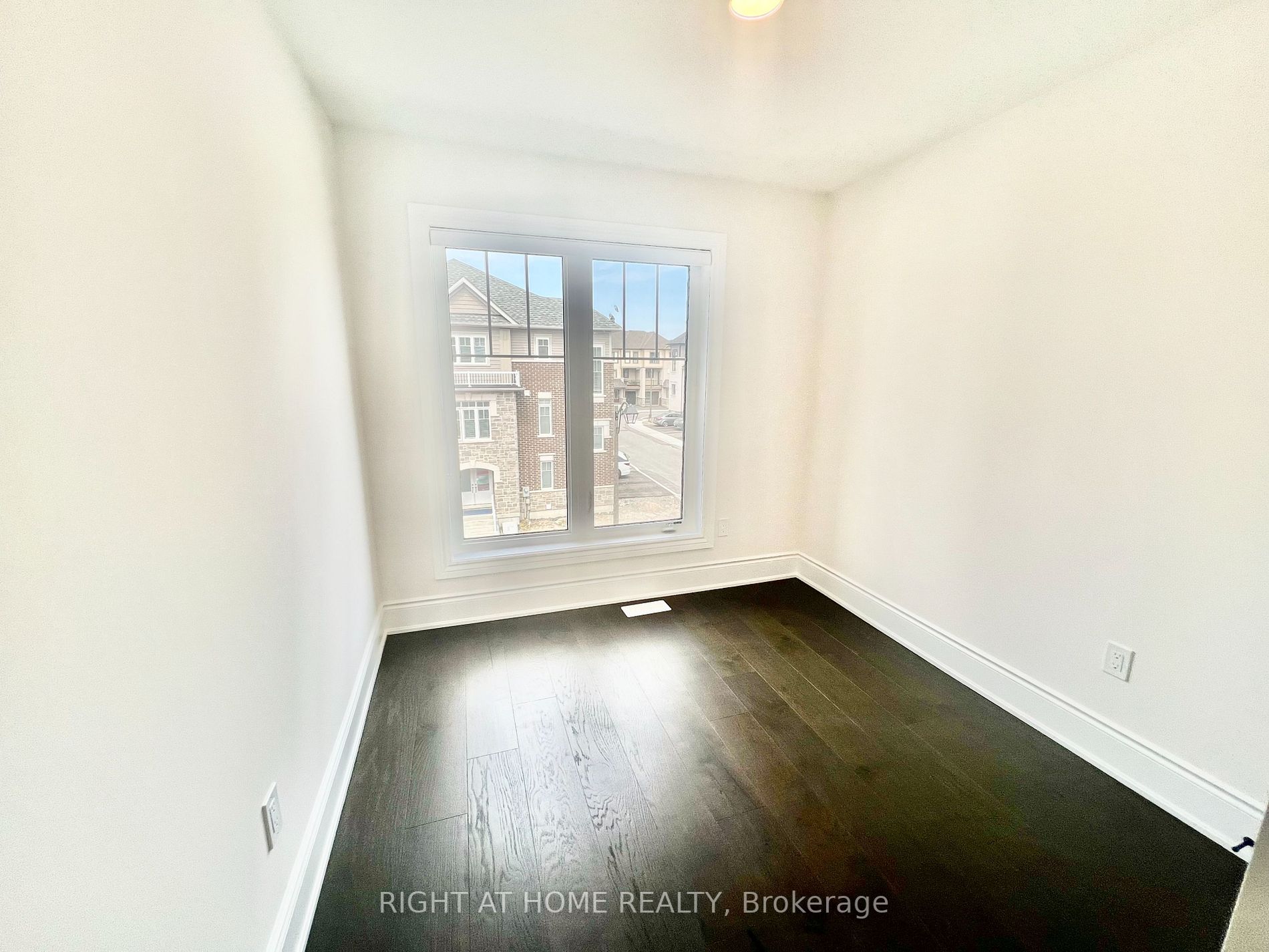 43 Bavin St 11