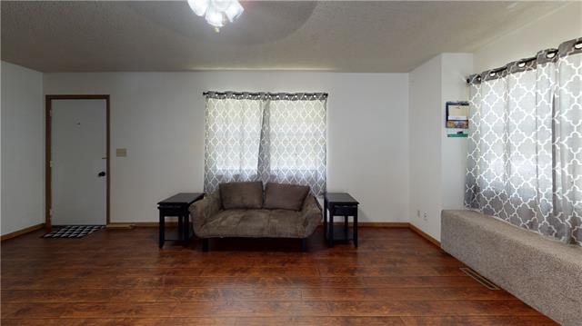 130 W Park Avenue