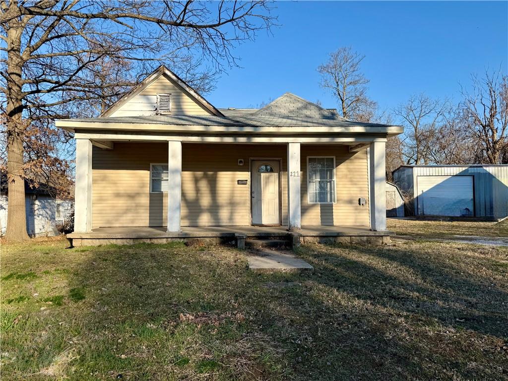 221 N Clay Street