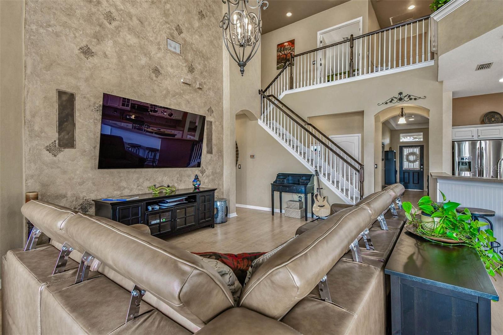 5014 Torrey Hills Lane