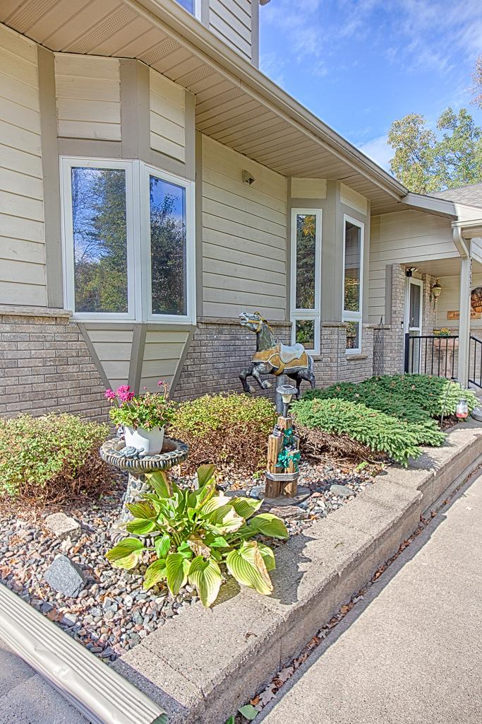 25528 Lonesome Pine Trail