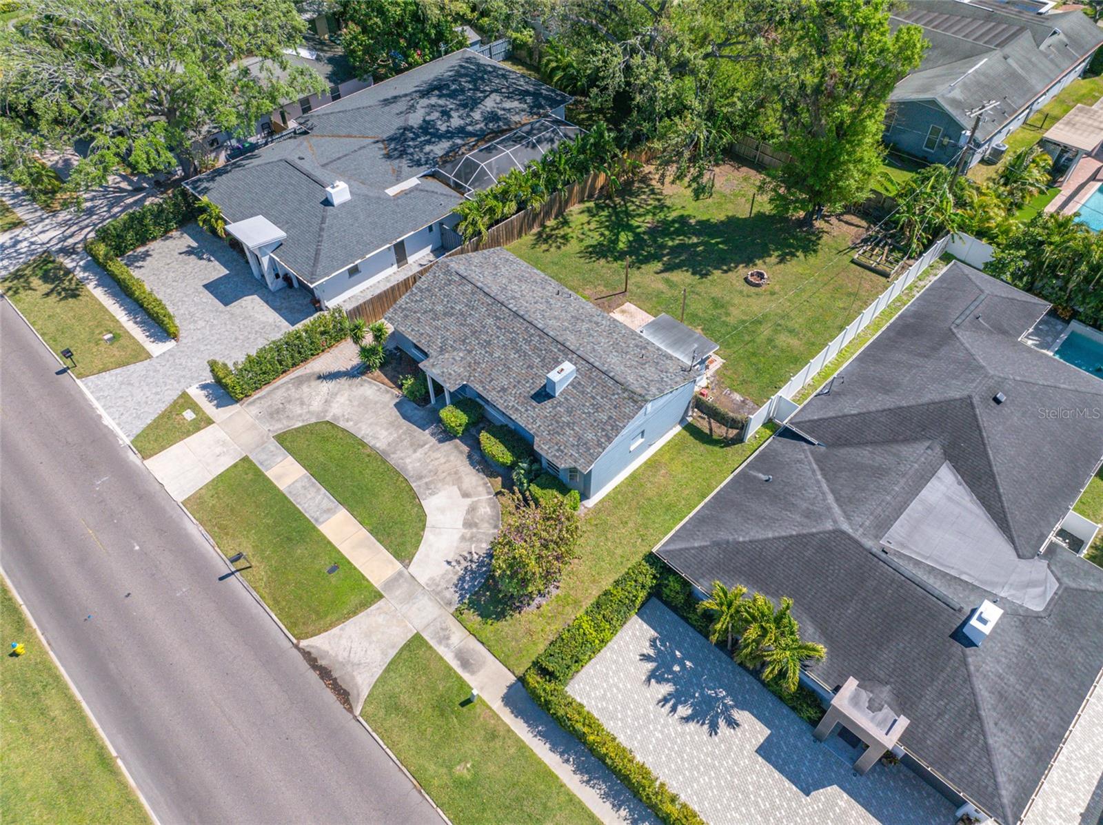 3310 W Swann Avenue