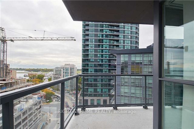 20 Bruyeres Mews 1610