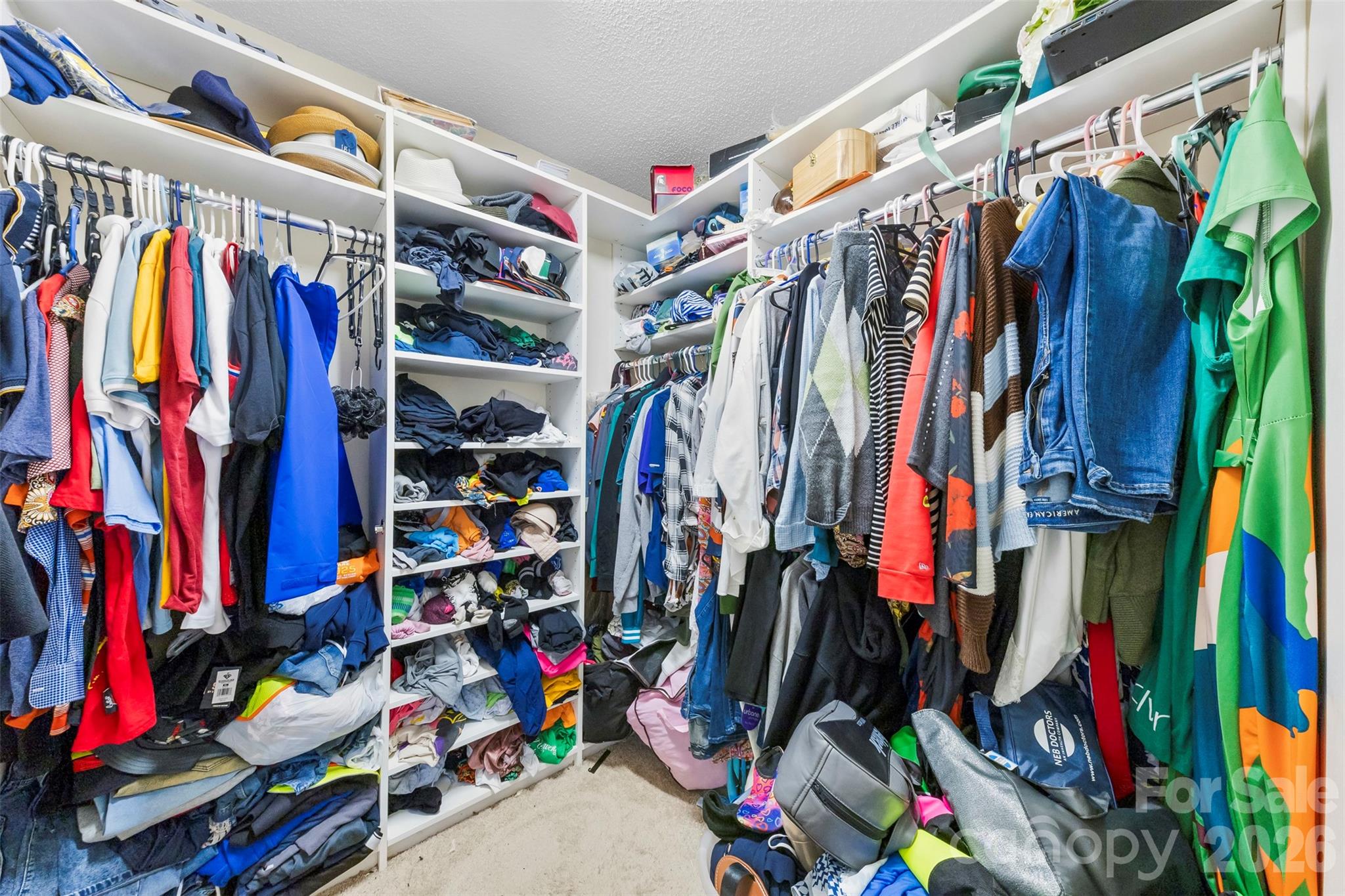 8144 Christmas Court