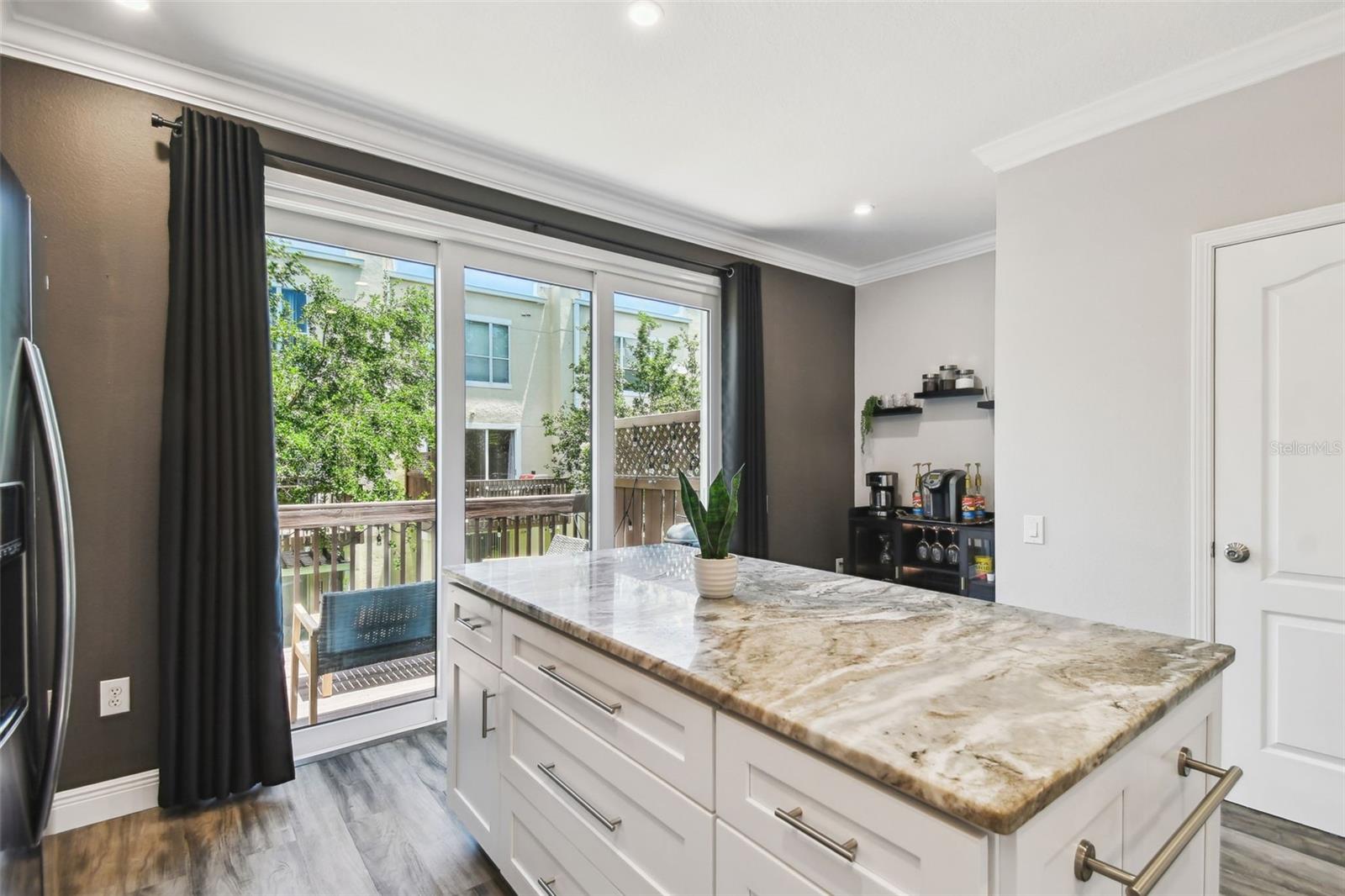 3174 Bayshore Oaks Drive