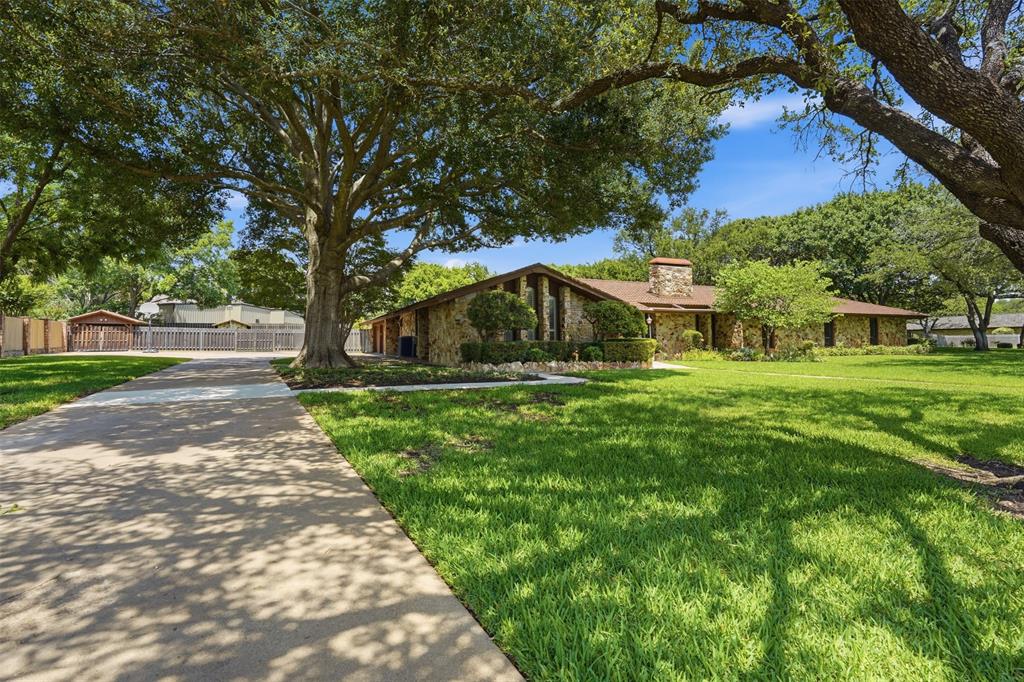 715 Stonelake Drive