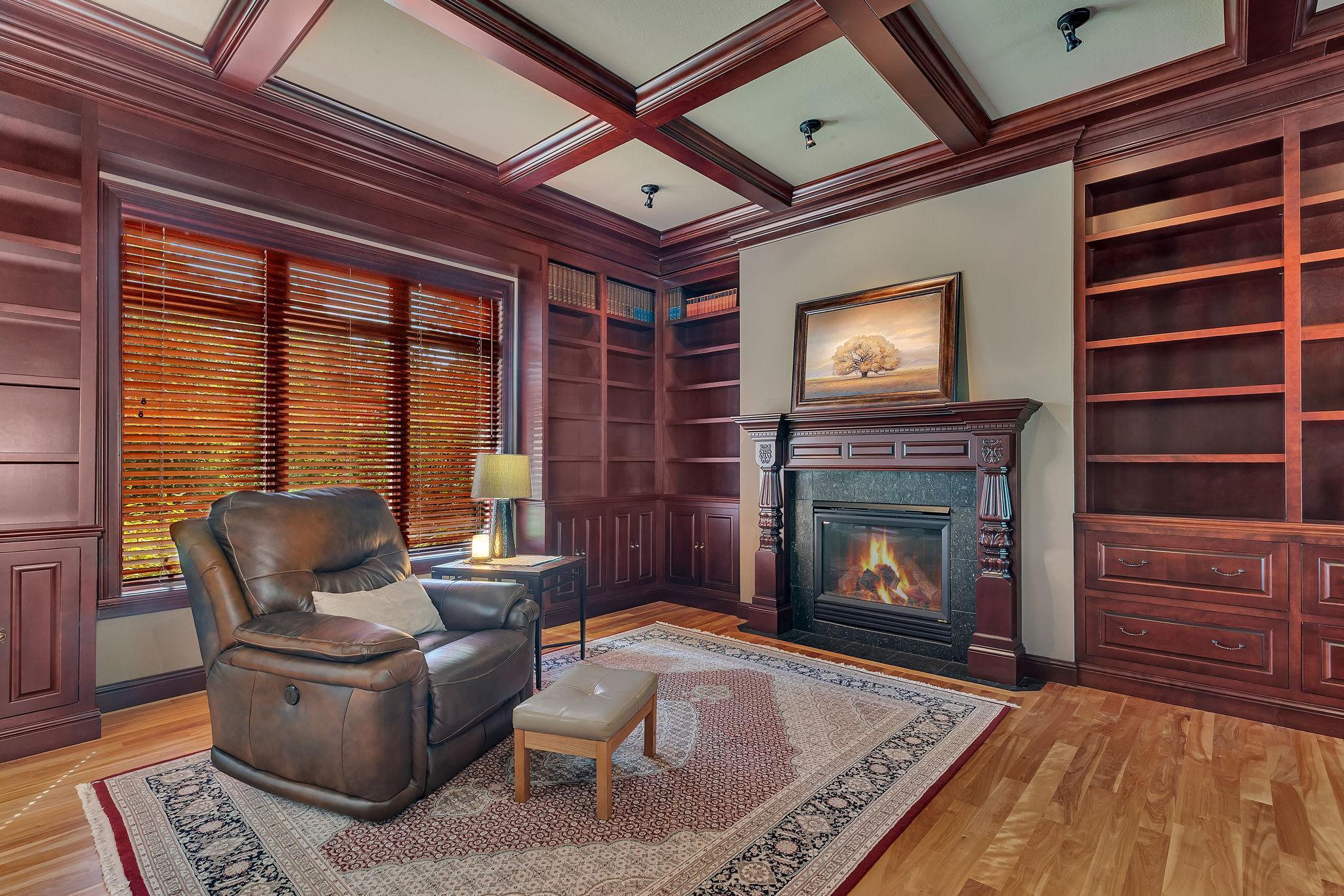 1621 Blackberry Circle