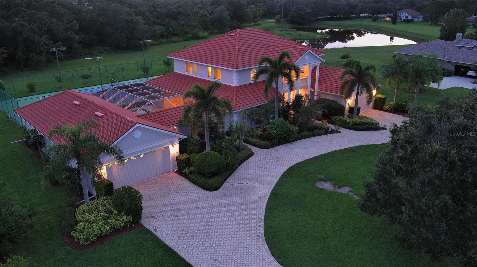 17809 Howling Wolf Run