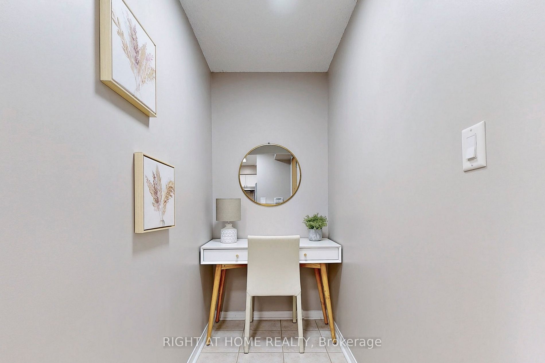 233 Beecroft Rd 812