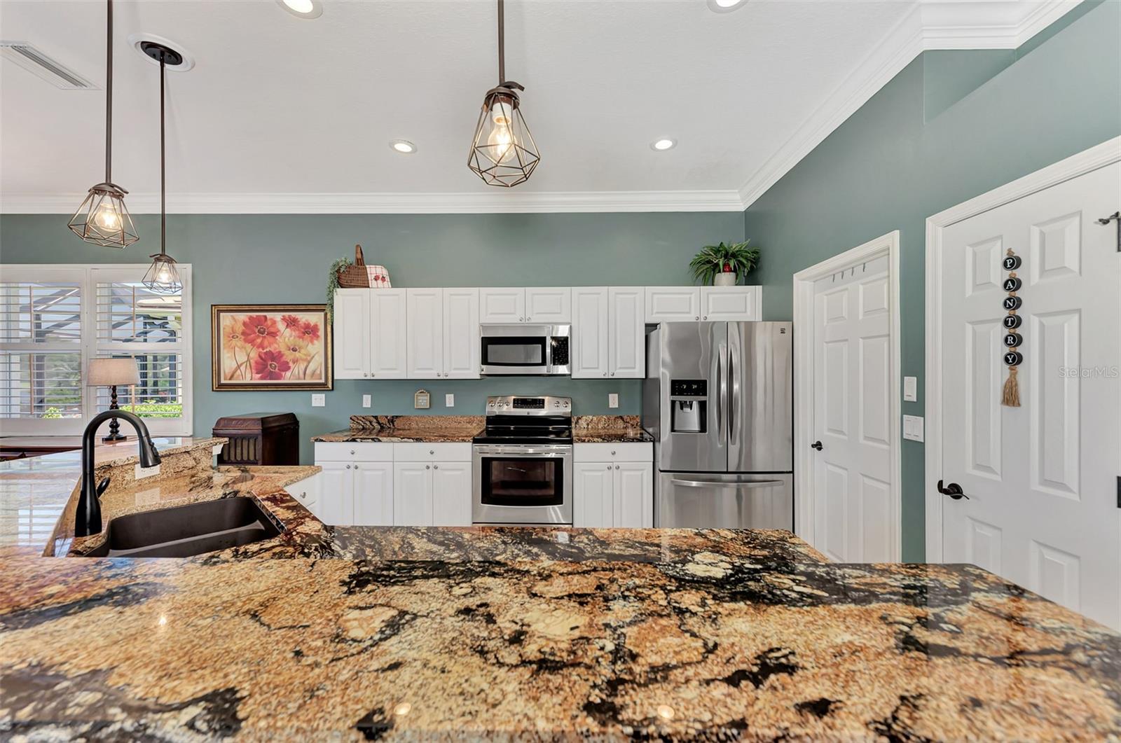 13335 Golf Pointe Drive