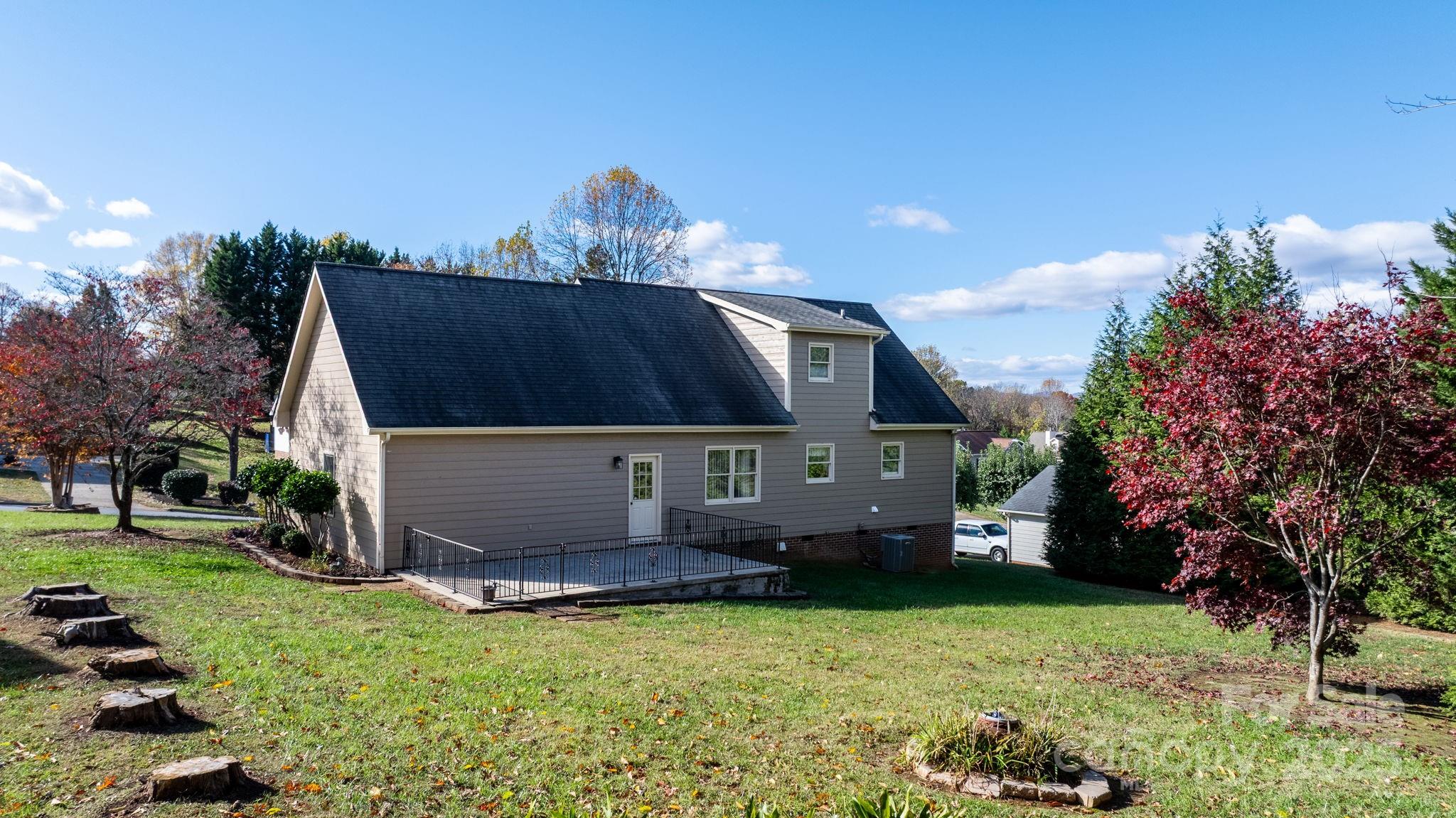 14 Hunters Creek Lane