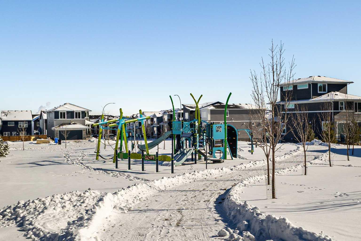 65 Amblefield Heights NW