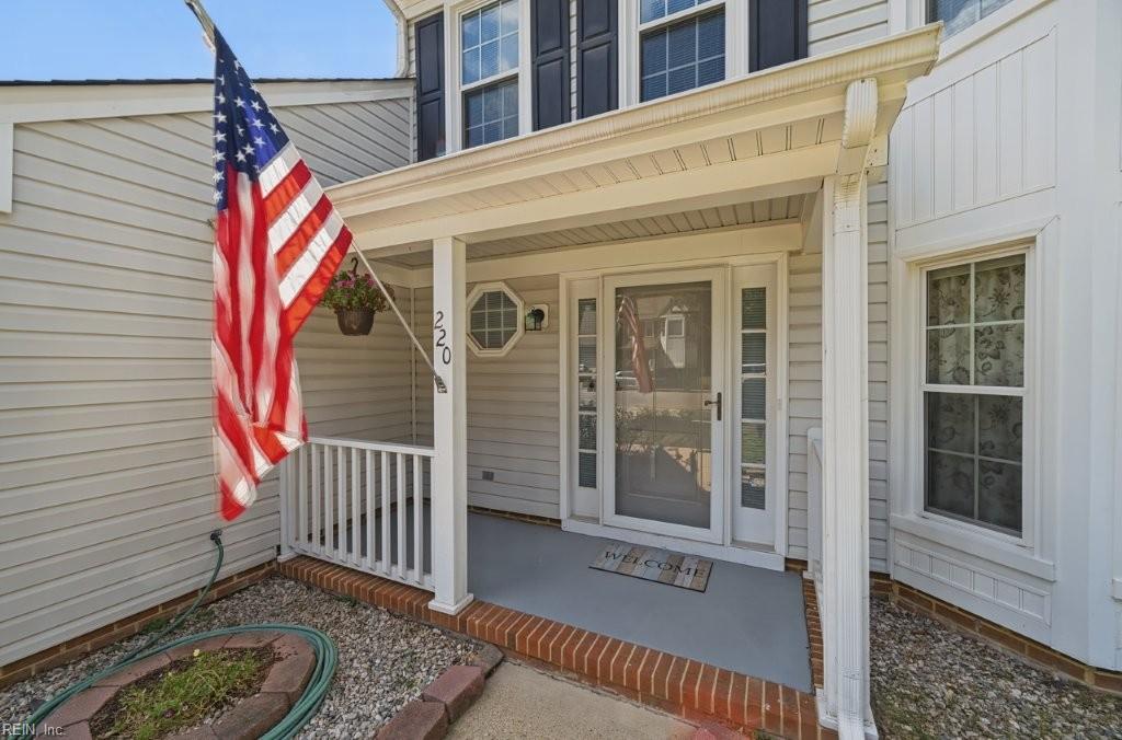 220 Dunn Circle