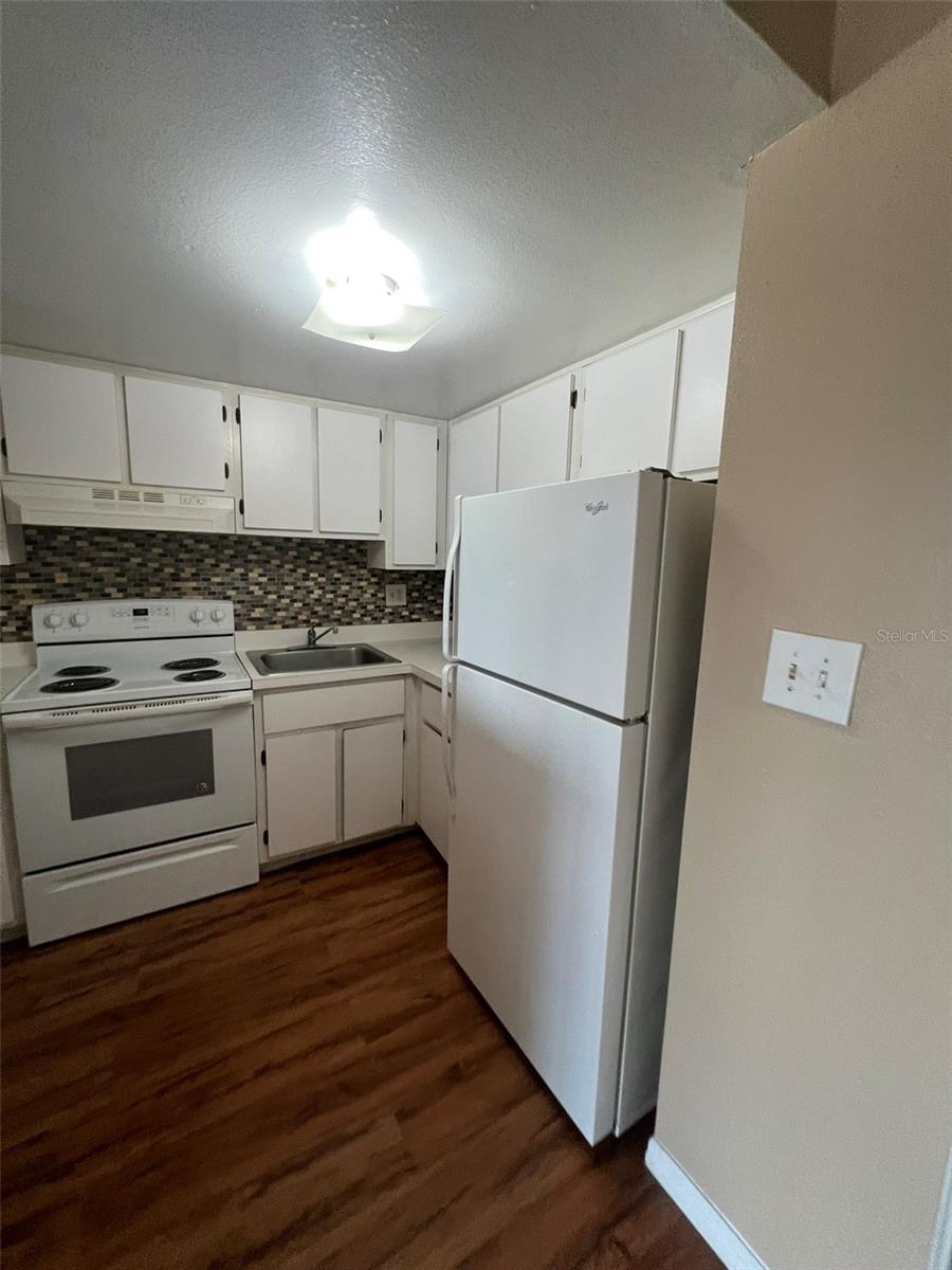 618 Orange Drive 212