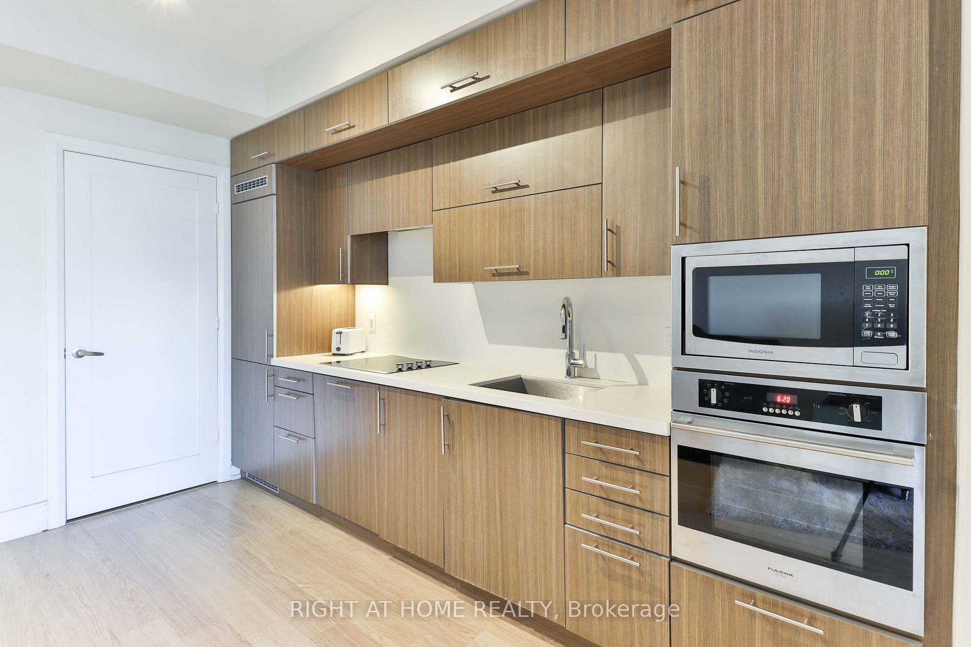 2 Anndale Dr 3103