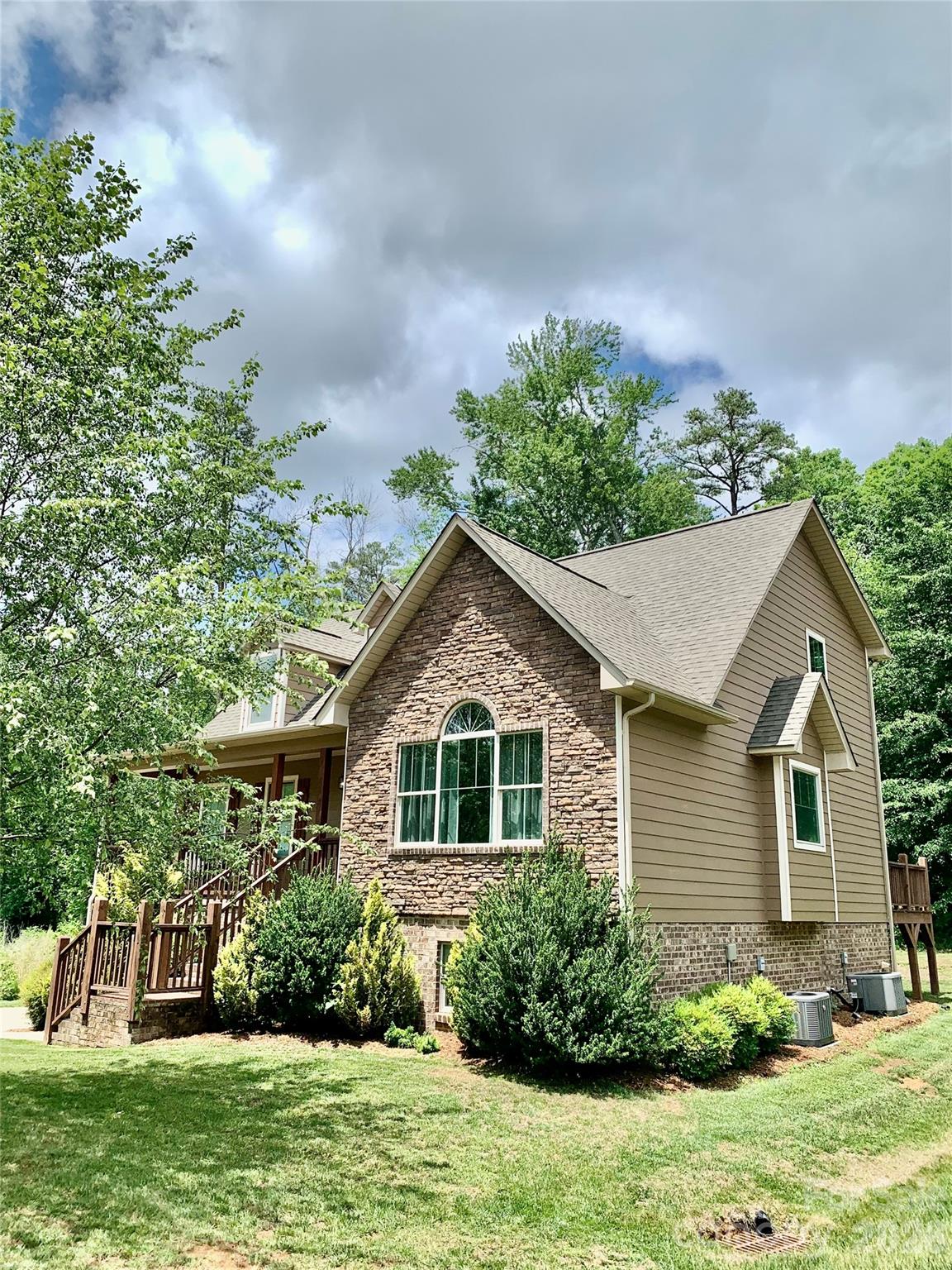 124 Maplewood Court